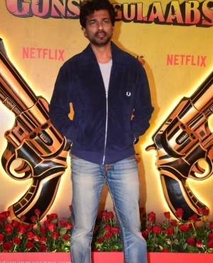 Nikhil Dwivedi is all denim for the paps 