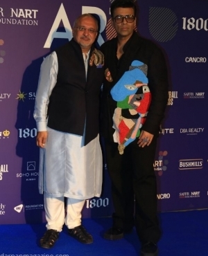 Dinesh Vazirani poses with Karan Johar 