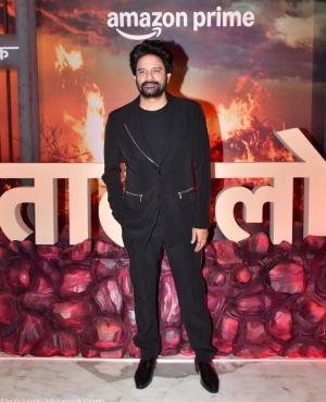 Jaideep Ahlawat looks dapper in black
