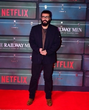 Arjun Kapoor looks dapper in his black jacket and brown velvet boots 
