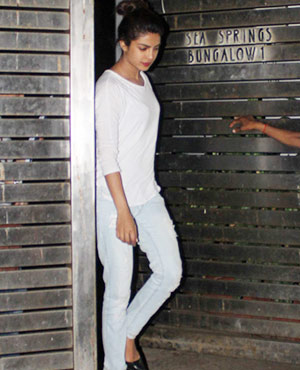 Priyanka, Farhan, Ranveer Spotted