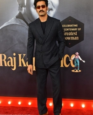 Vicky Kaushal poses on the red carpet 