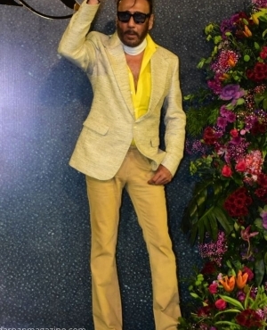 Jackie Shroff strikes a pose for the press 