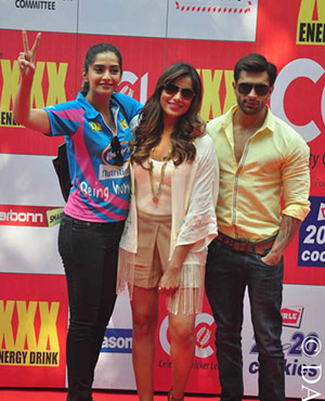 Red Carpet Of Celebrity Cricket League 2015
