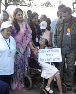 Salim Khan flags off Celebratory Walk