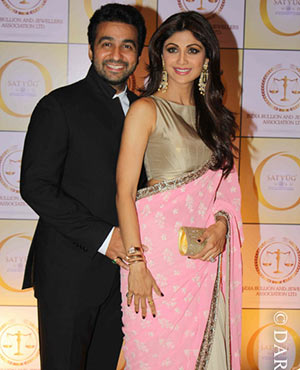 Satyug Gold Red Carpet Party