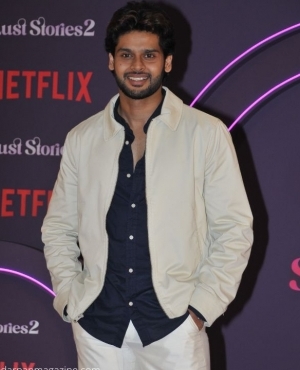 Abhimanyu Dassani looks great in white 