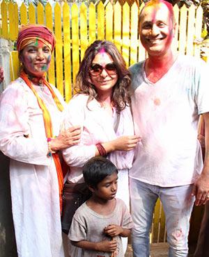 Shabana Azmi, Vipul Shah and Shefali Shah