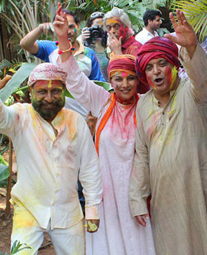 Shabana Azmi and Javed Akhtar Holi Bash