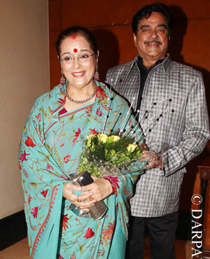 Shatrughan Sinha celebrates his Lok Sabha victory with family and friends