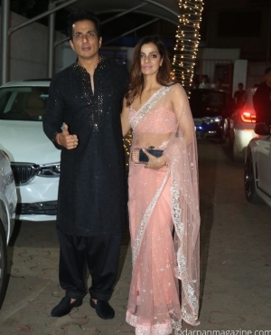 Sonu Sood and wife captured by press 