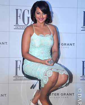 Sonakshi Launches American Eyewear Brand