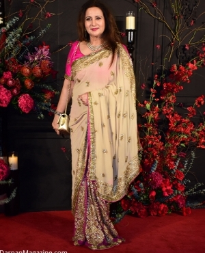 Poonam Dhillon is beautiful in pink and cream sari 