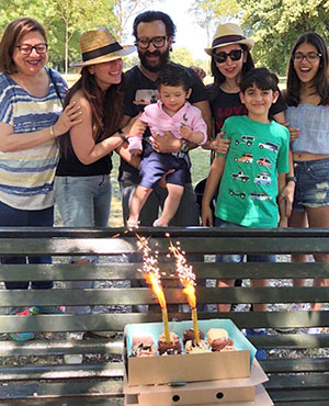 Sonam Throws A Birthday Bash For Karisma