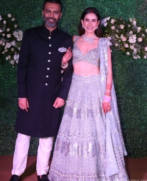 Sonnalli Seygall & Ashesh Sajnani are power couple vibes 