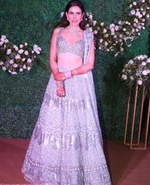 Sonnalli Seygall looks beautiful in her silver lehenga