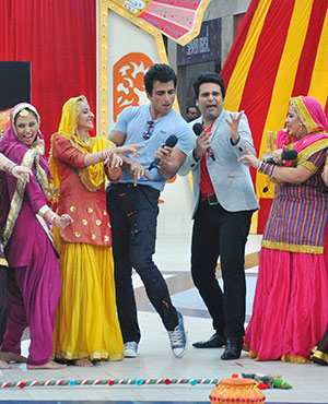 Sonu Sood promotes Happy New Year