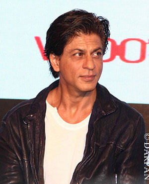 SRK launches Happy New Year Mobile Game