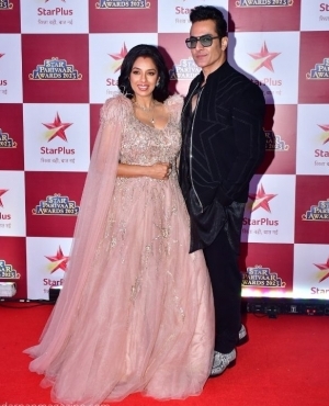 Rupali Ganguly and Sudhanshu Pandey are hot on the red carpet 