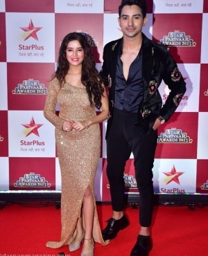 Heena Parmar and Rohit Chandel are magic on the red carpet 