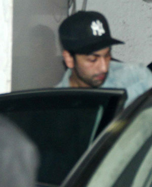 Ranbir Kapoor, Anurag Basu and Aayan Mukherjee spotted at Aamir Khan's house