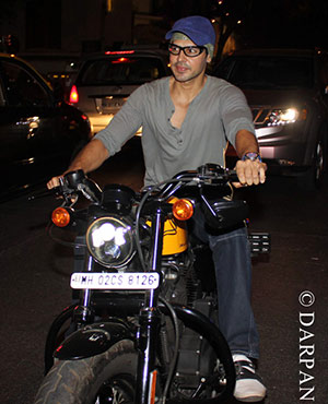 Dino Morea snapped biking in Bandra