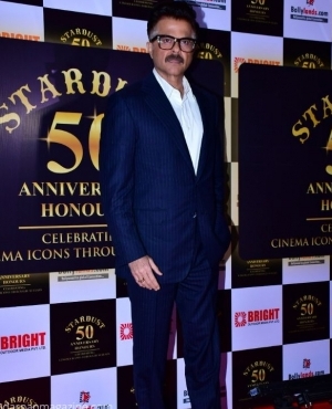 Anil Kapoor looks cool with glasses 