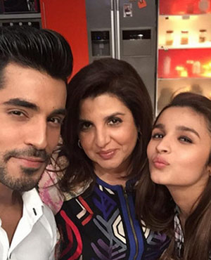 Stars At Farah Ki Dawat Show