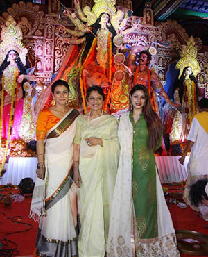 Stars Celebrate Durga Puja And Dussehra