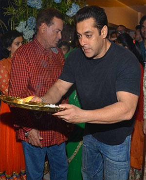 Stars Celebrate Ganpati Festival