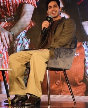 Agastya Nanda goes for a casual look on stage 