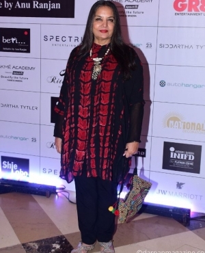 Shabana Azmi stuns in black 