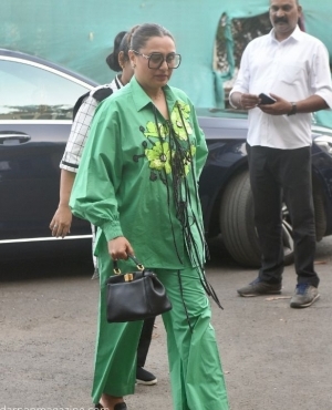 Rani Mukherji looking good in green 