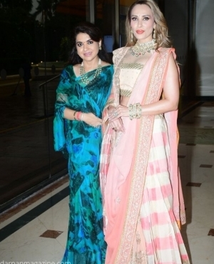 Shaina NC gets clicked with Iulia Vantur