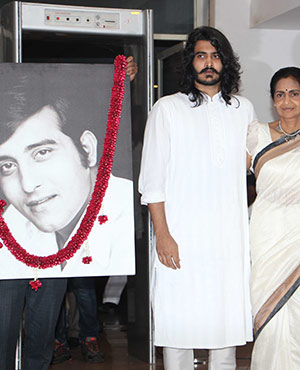 Vinod Khanna's Prayer Meet