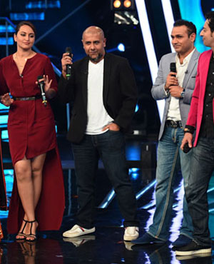 Virendra Sehwag, Pretiy Zinta On Indian Idol Jr