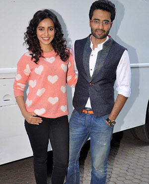 Youngistan Stars on FIR Sets