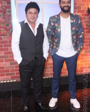 Rapper Mika Singh looks dapper in red jacket 