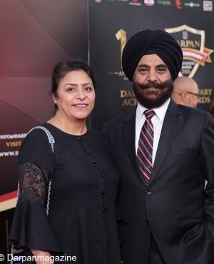 Harpreet Singh with wife Sandeep