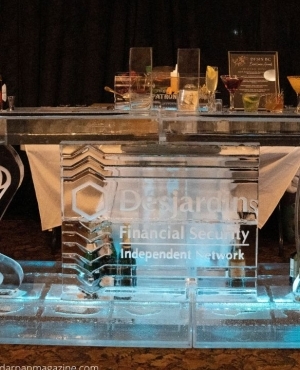 Desjardins Financial Security Independent Network ice sculpture