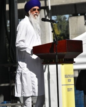 Active community member and speaker takes to stage 