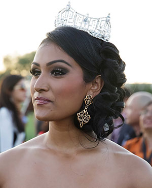 Nina Davuluri