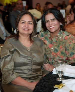 Deep Chohan smiles for the camera 