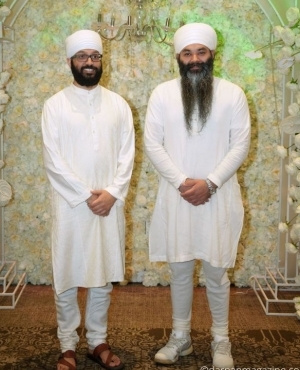 Tabla and Sitar players pose together- real Jugalbandi 
