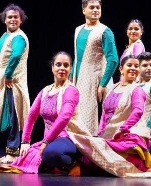 Troupe of Kathak dancers 