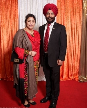 Radio personality Harpreet Singh and wife Sandeep 
