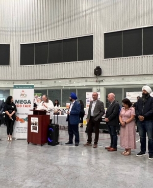 Speech gets underway to share more about the job fair 