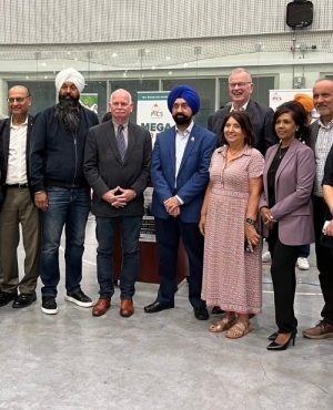 PICS Devinder Chattha, Kanwaldeep Ghuman, Inderjeet Hundal, Gurpal Dhaliwal, Raj Hundal, Palak Betab, MP Randeep Sarai, Satbir Cheema, MLA Garry Begg, MLA Harry Bains, MLA Jinny Sims, SBOT's Indra Bhan, MLA Bruce Ralston, & Councillor Linda Annis 