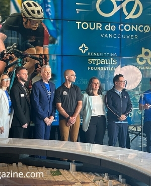 Group photo of speakers 