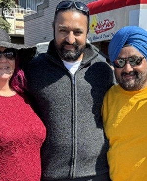 Surrey Food Bank's Vijay, Gurvinder Hundal, and Prapti Taneja of Darpan Magazine 